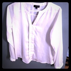 #thelimited cream/white top